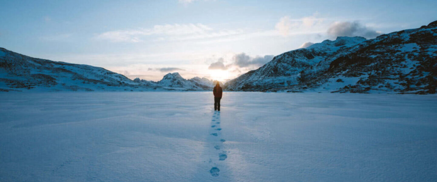 footprint-on-snow